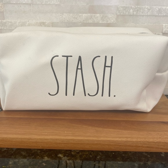 NWT - Rae Dunn Cosmetics Makeup Bag - STASH - white - Picture 2 of 6